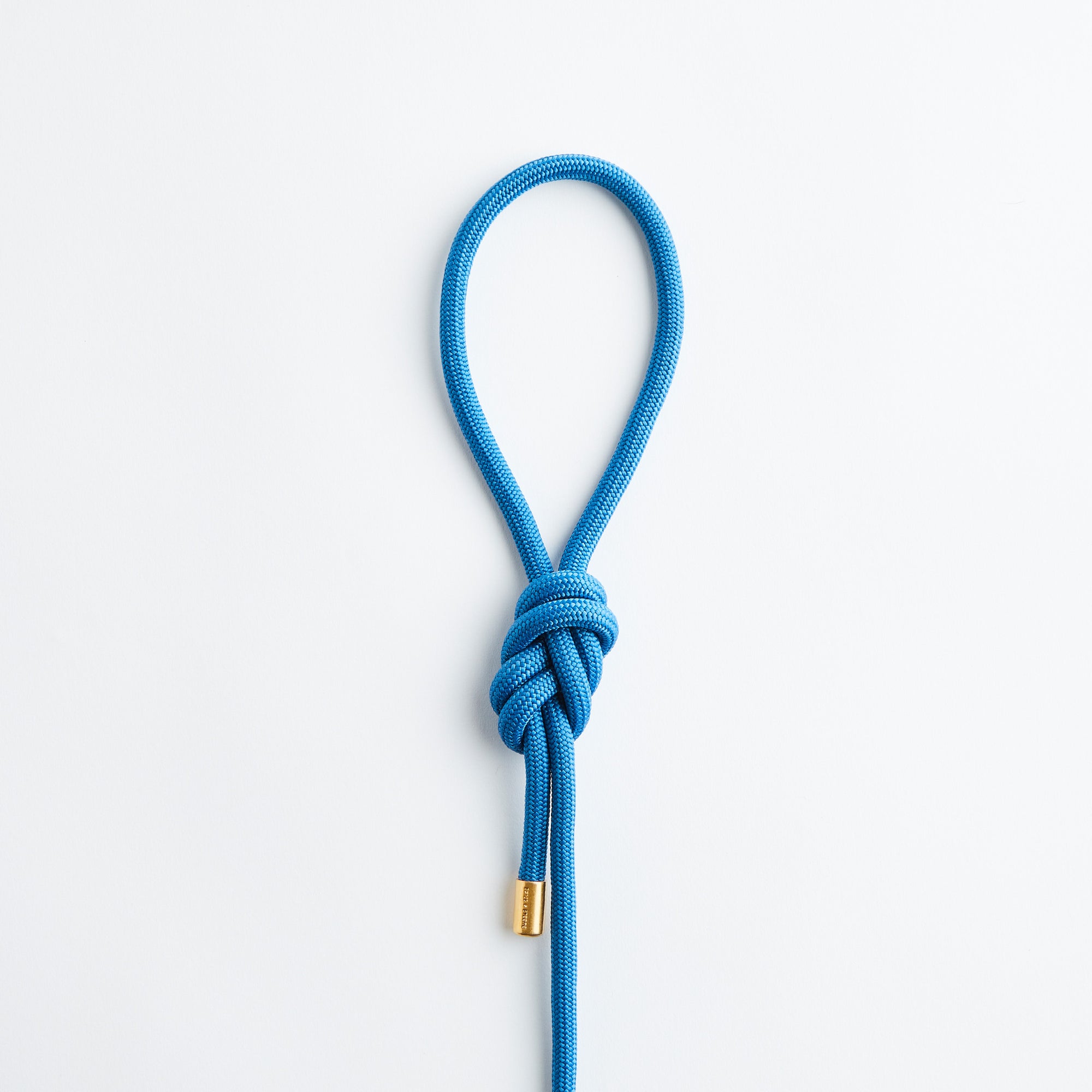 Mini Blue Sapphire Simple Slip Lead™