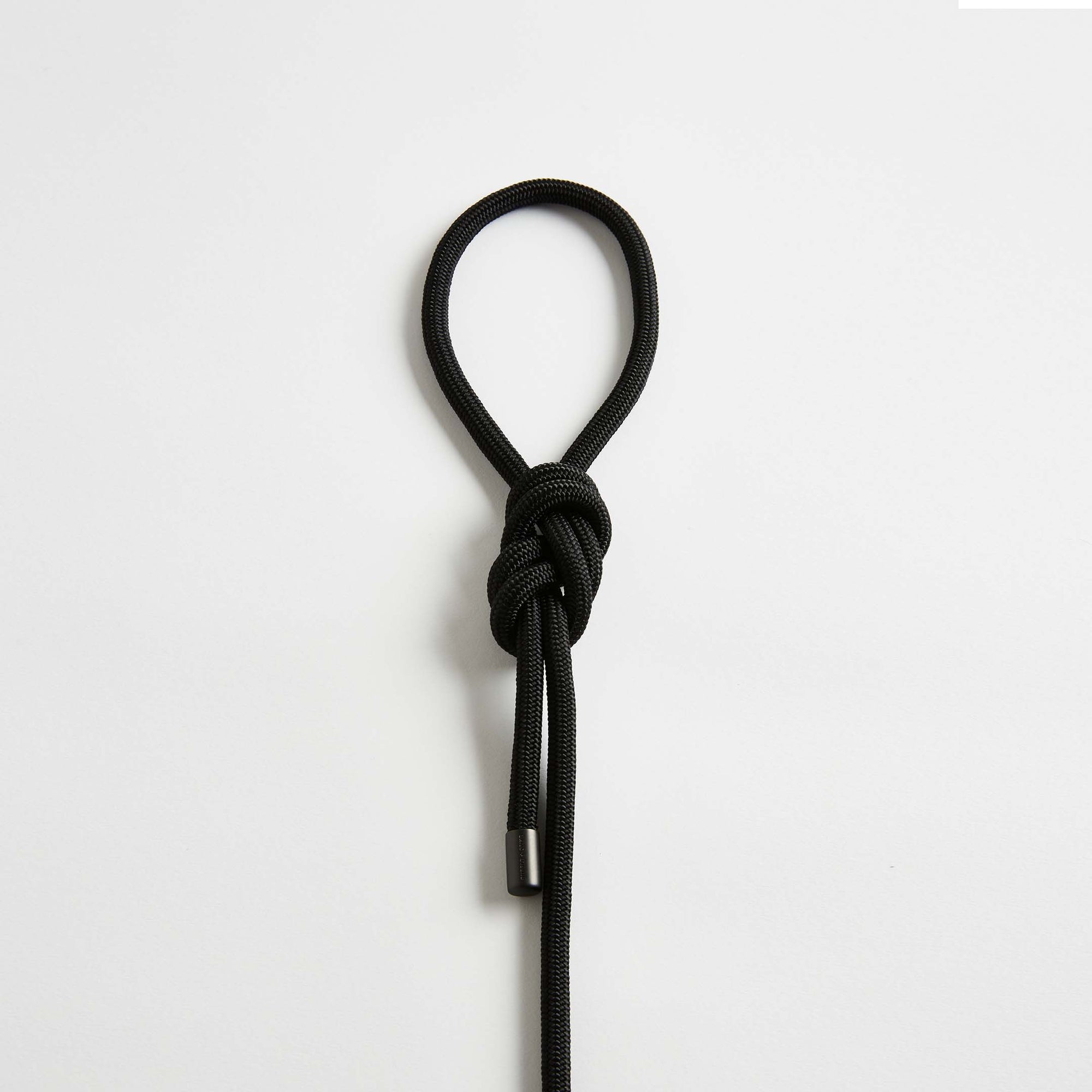 Mini Flat Black Simple Slip Lead™